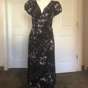 Summer dress, beautiful floral print, lightweight